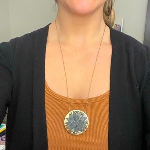 House of Harlow 1960 - sunburst pendant necklace